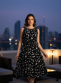 Vestido de Noche con Estampado de Lunares