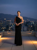 Vestido de Noche Asimétrico