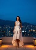 Vestido Nupcial de Flores Bordadas