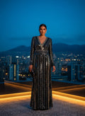 Vestido largo de noche con lentejuelas en rayas