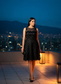 Vestido de Noche con Topos y Transparencias
