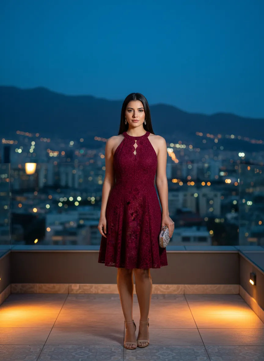 Vestido Corto de Encaje Burdeos