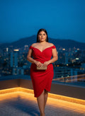 Vestido Cóctel Rojo Escote Bardot Drapeado Cintura Falda Tulipán