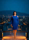 Vestido Azul Noche con Hombros Descubiertos
