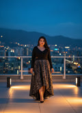 Vestido Noche Negro Brocado Dorado Plateado Falda Asimetrica Cuello V